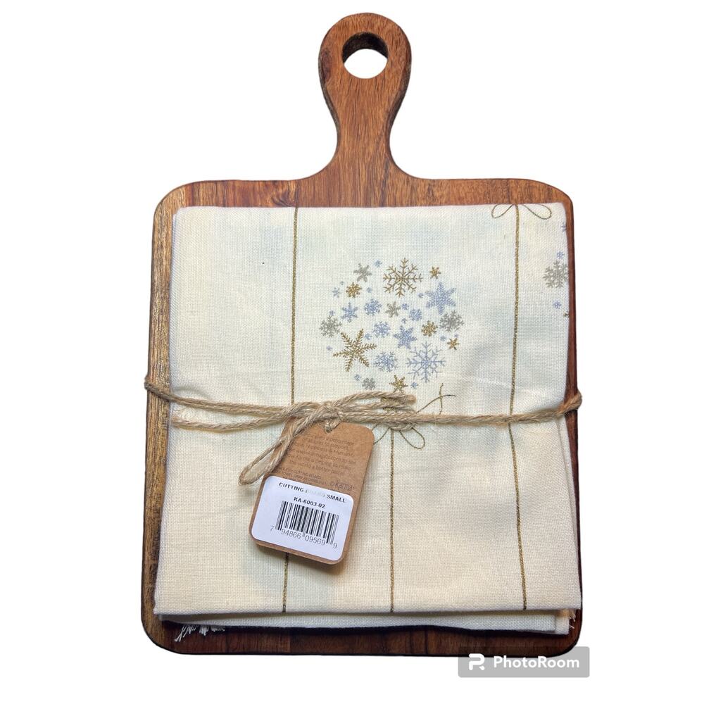 Karma Snowflake Cutting Board & Towel Set - Holiday Decor